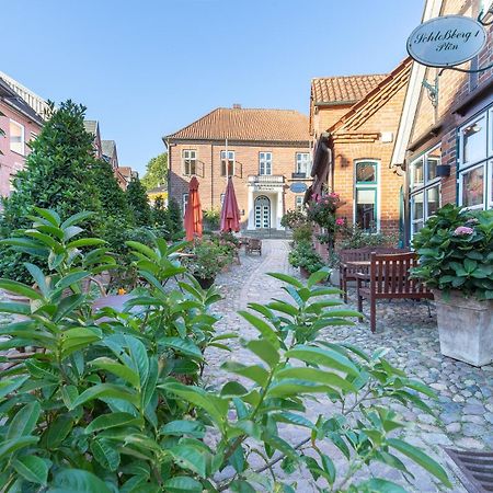 Mooi: Fantastisches Apartment Mit Seeblick Und Stil, Netflix プレーン エクステリア 写真