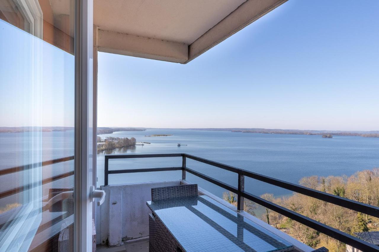 Mooi: Fantastisches Apartment Mit Seeblick Und Stil, Netflix プレーン エクステリア 写真